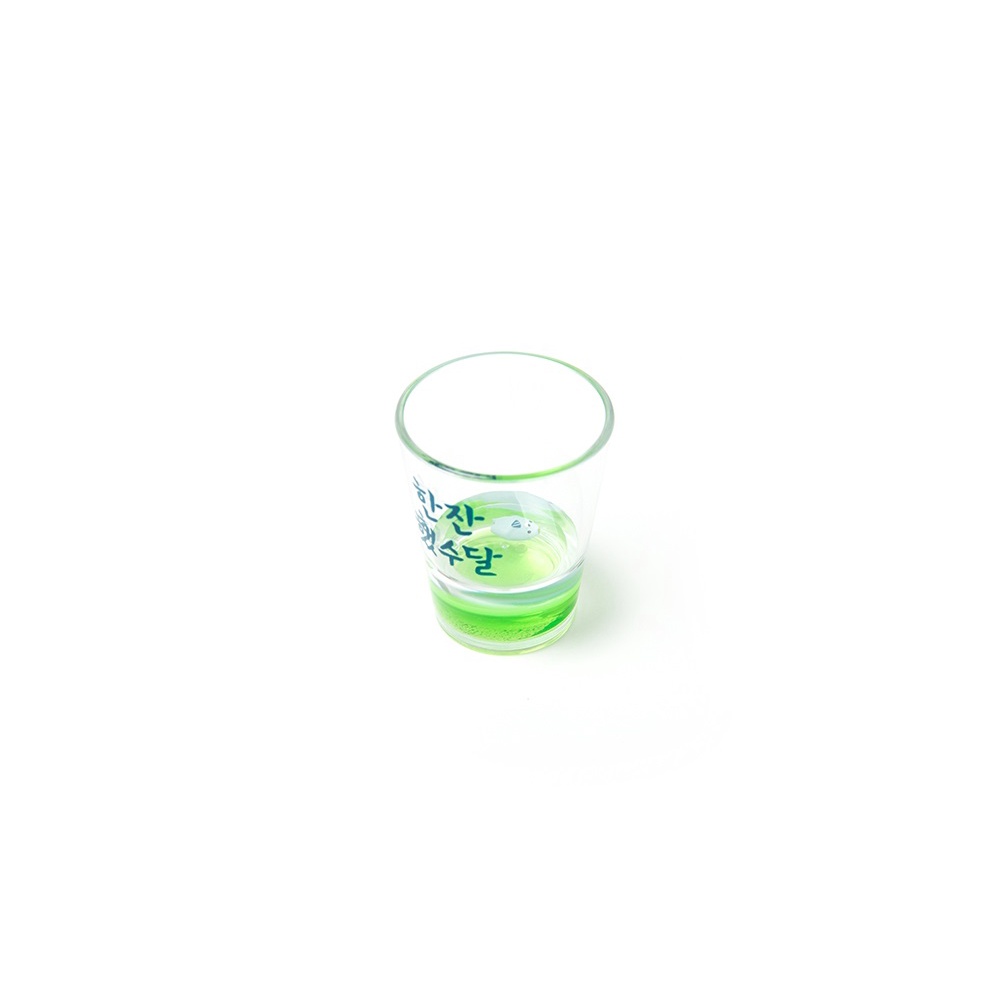 Ly Uống Rượu Soju ARTBOX Hàn Quốc Thủy Tinh Mô Hình Rái Cá Dễ Thương Dưới Đáy Ly Màu Xanh