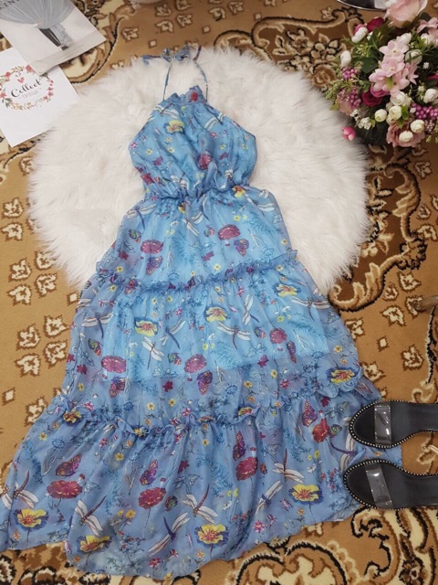 Đầm xoè voan cổ yếm và ảnh thật