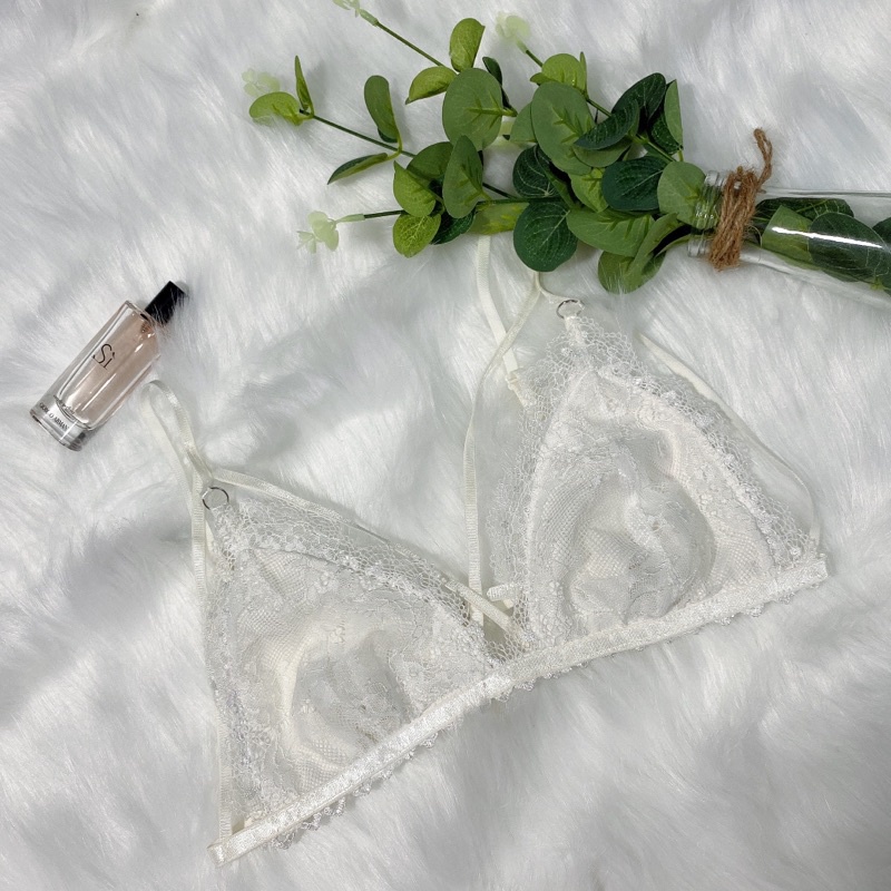Line White Bralette - Áo lót ren trắng dễ thương thoải mái sexy | BigBuy360 - bigbuy360.vn