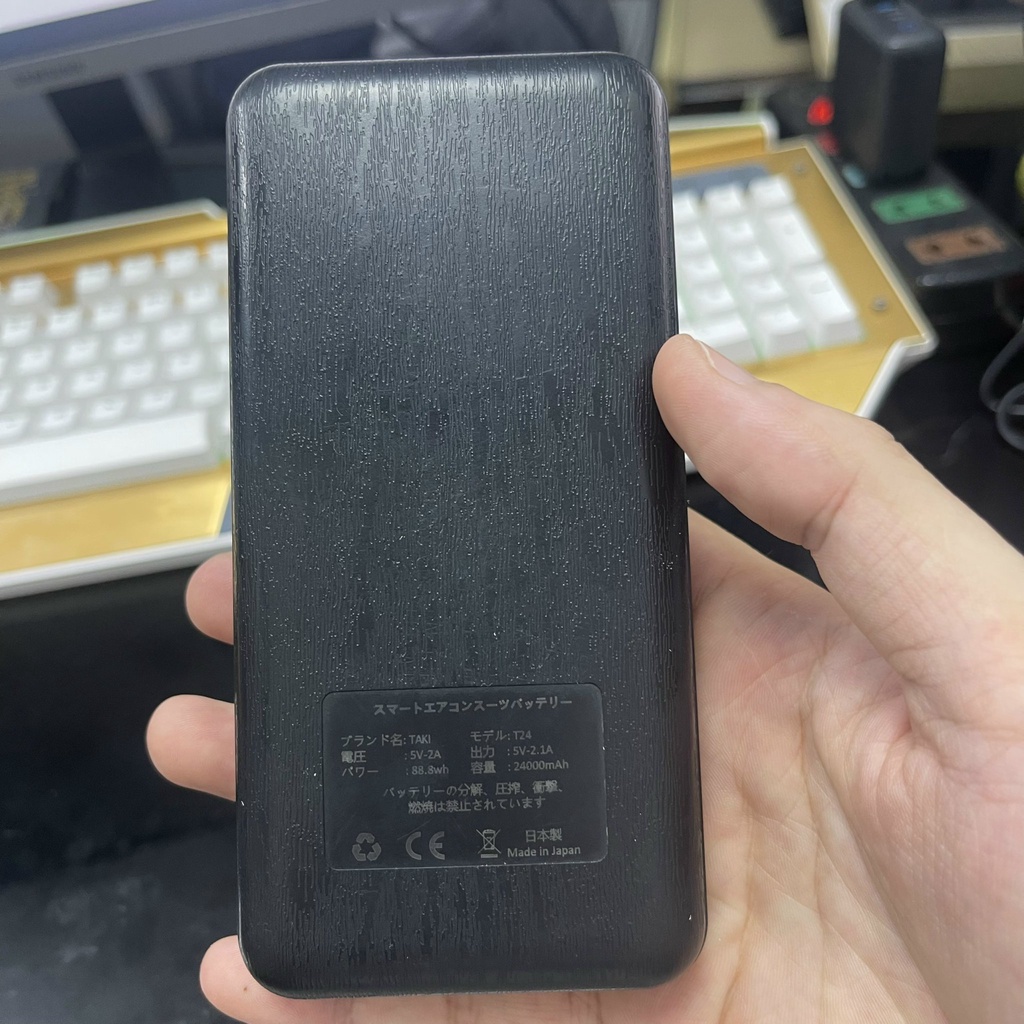 Pin dự phòng điện thoại  dung lượng 24000mah bảo hành 1 năm
