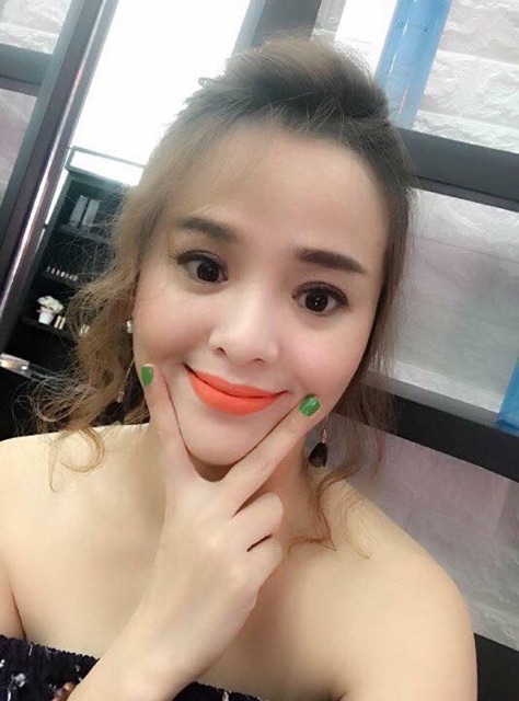 💥💥💥XẢ SHOCK+ TẶNG QUÀ: Son lì april skin đỏ cam chính hãng siêu tôn da