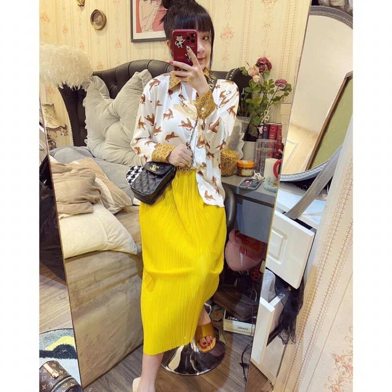 👍 Chân váy xếp ly bút chì