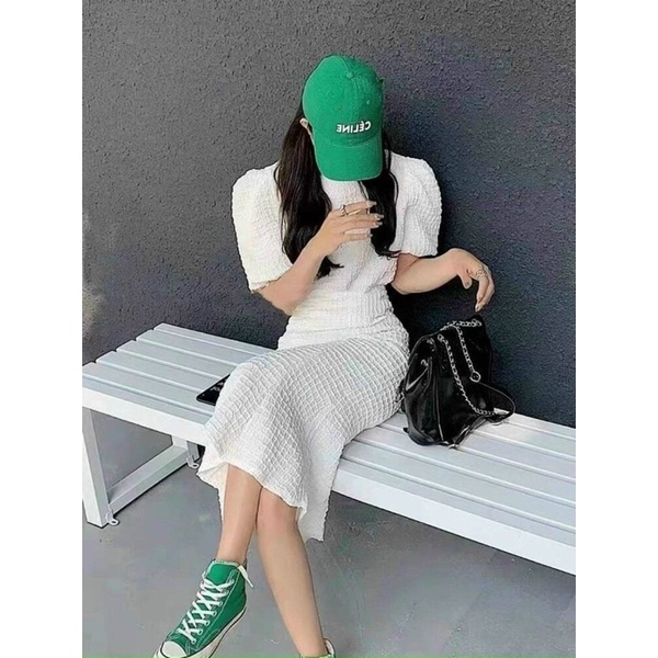 n3-Set áo tay con và chân váy đuôi cá::225k