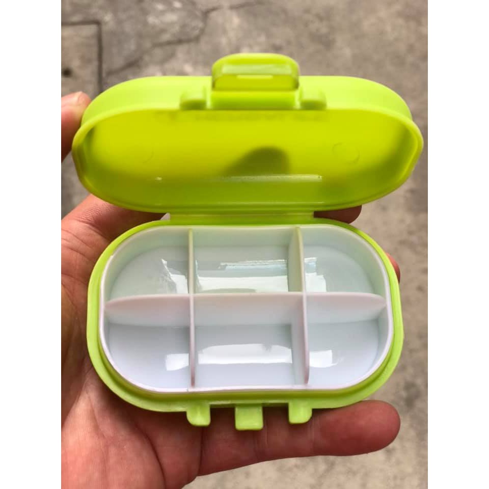 Hộp đựng vitamin cầm tay siêu tiện lợi HBL