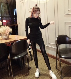 Áo Thun Form Dài Vạt Chéo Cực Cá Tính