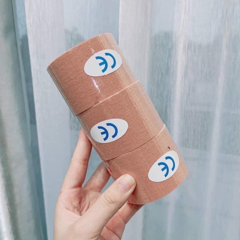 CUỘN DÁN NGỰC DÀI 5 MÉT CHO CHỊ EM DÁN TI, DÁN ĐẦY NÂNG NGỰC CỰC DỄ