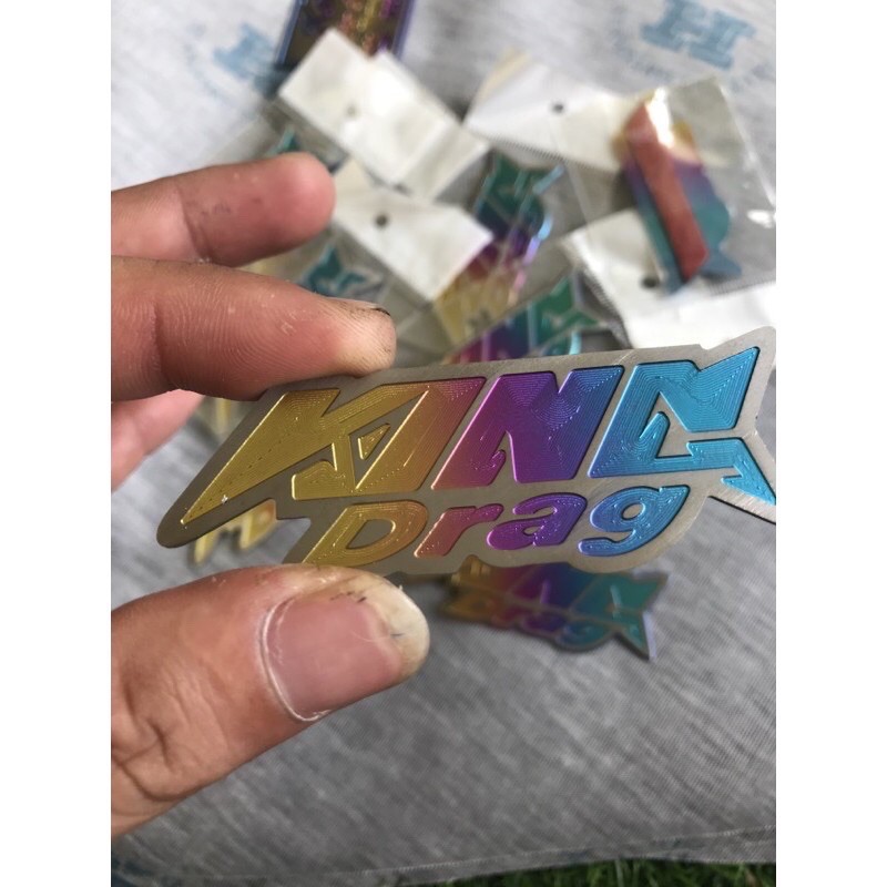 Logo Kingdrang Titan Sẵn Keo Dán 3M