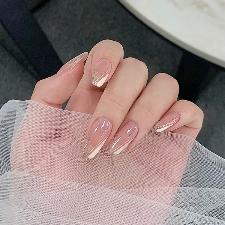 Bộ 24 Móng Tay Giả Kèm Keo Dán Tiện Dụng