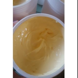 Kem trắng da giá 1kg 200k