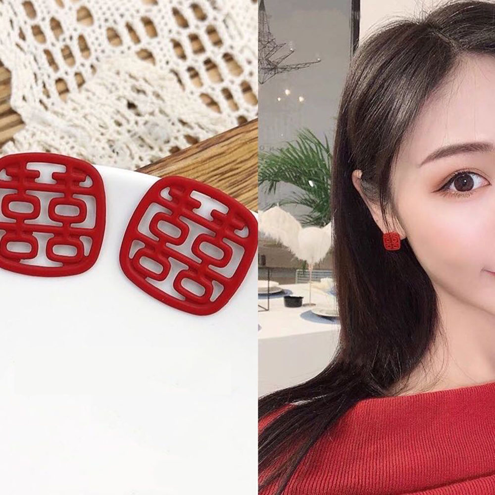 Khuyên tai chữ hạnh phúc đôi màu đỏ phong cách thời trang năm mới Trung Hoa