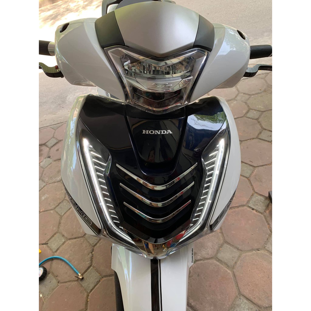 Mặt Nạ SH 3 Sọc Lắp Sh 2017 -2019 125/150i Cực Phong Cách!