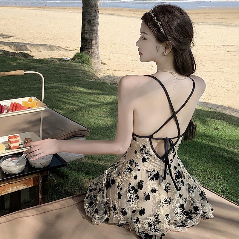 Bộ Đồ Bơi Một Mảnh Có Đệm Nâng Ngực Che Phủ Vòng Eo Gợi Cảm