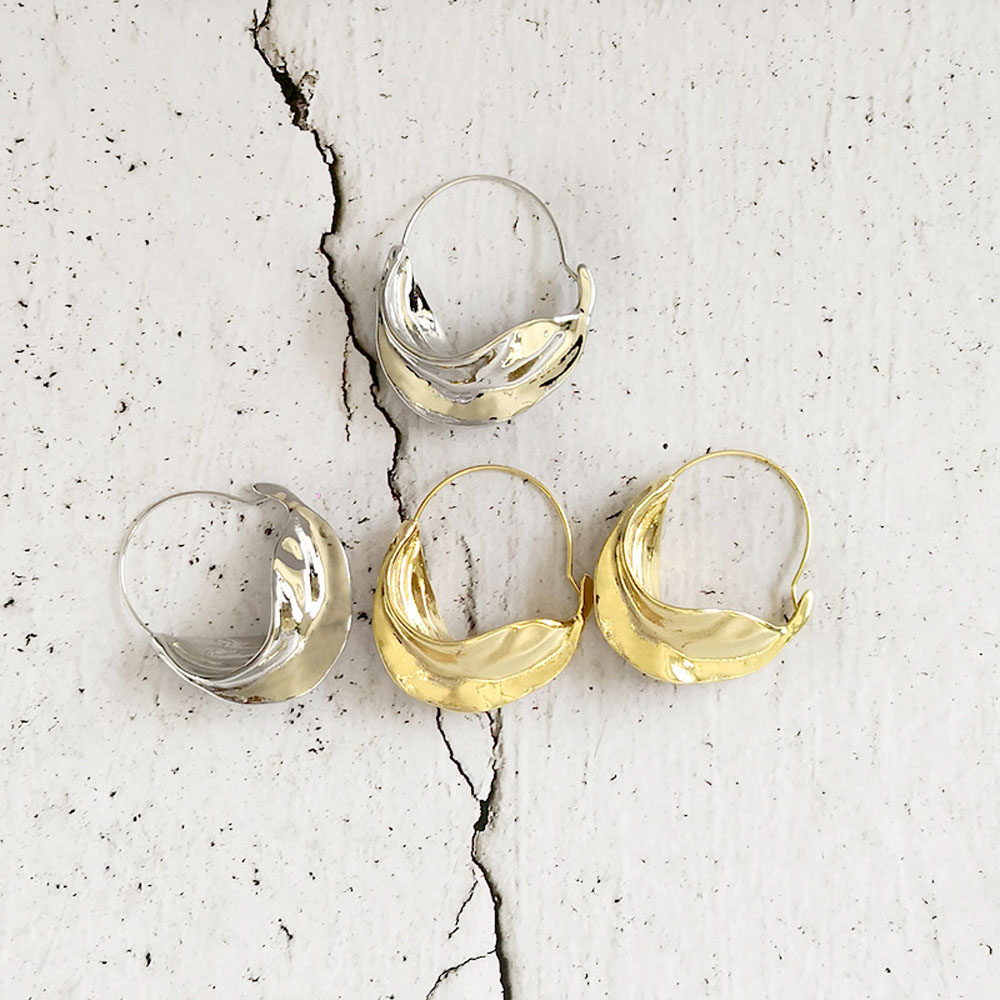 Hoa Tai Dáng Tròn Thời Trang Phong Cách Cho Nữ