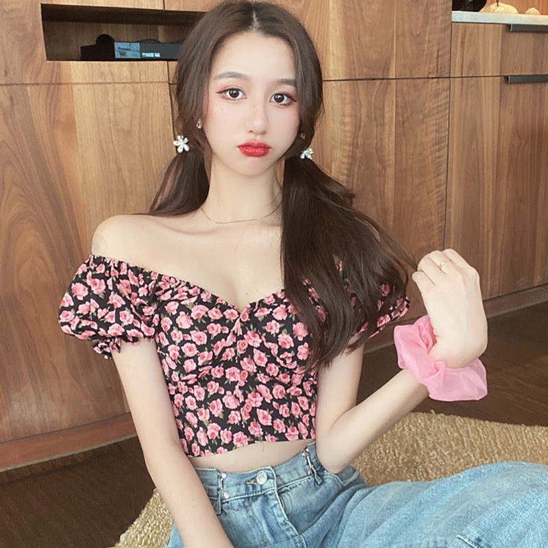 Áo Kiểu Trễ Vai Tay Ngắn Hoạ Tiết Hoa Thiết Kế Cổ Chữ V Nữ Tính | BigBuy360 - bigbuy360.vn