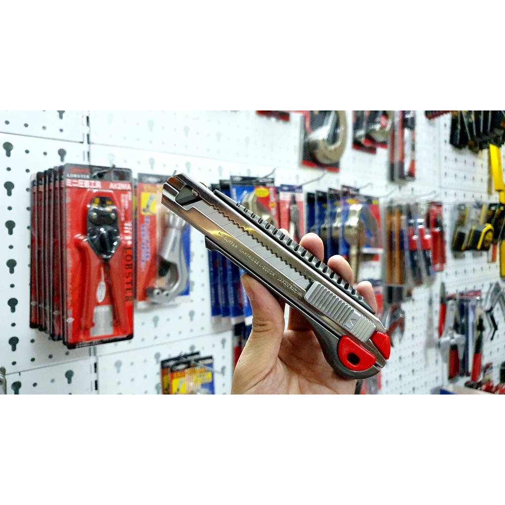 DAO RỌC GIẤY THÔNG MINH NT CUTTER L-2000RP Nhật Bản