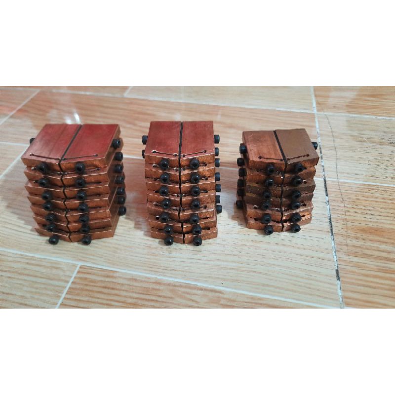 Kẹp kim máy hàng cell pin  dùng kim 3ly