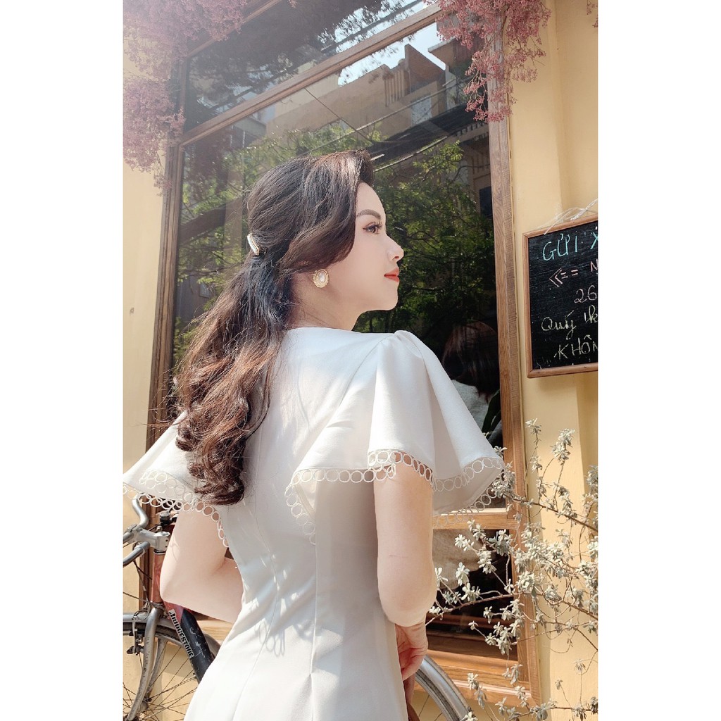 [Mã FATHANG5 giảm 10K đơn 50K]  Đầm Cổ Tim Viền Hoạ Tiết Ren Tròn (TRẮNG) | BigBuy360 - bigbuy360.vn