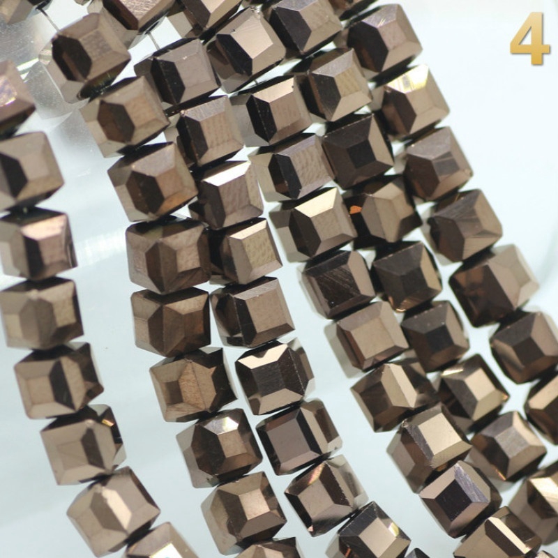 Gói 100 Hạt Thủy Tinh 4x4mm Dùng Làm Trang Sức Thủ Công