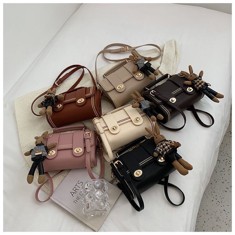 Túi Đeo Chéo Phong Cách Phương Tây Thời Trang Xuân Hè 2022