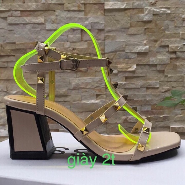 Giày sandal cao gót kiểu valen phối đinh size 34-40