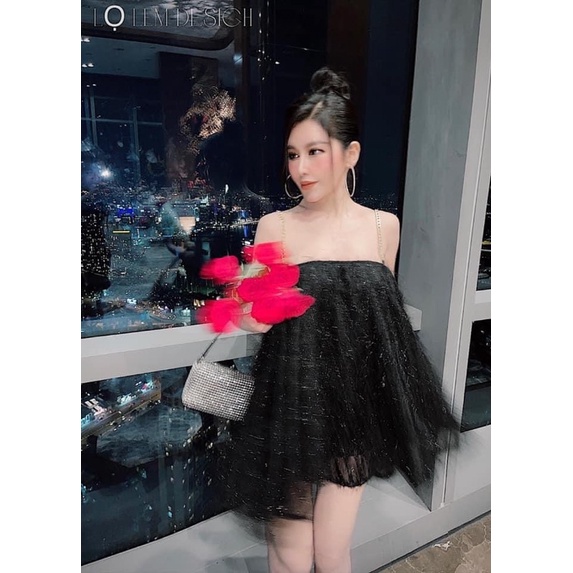 Đầm suông tua rua 2 dây xích restock