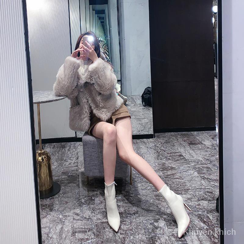 Giày bốt cao gót màu trắng/ đen phong cách Pháp thời trang thu đông 2021 cho nữ