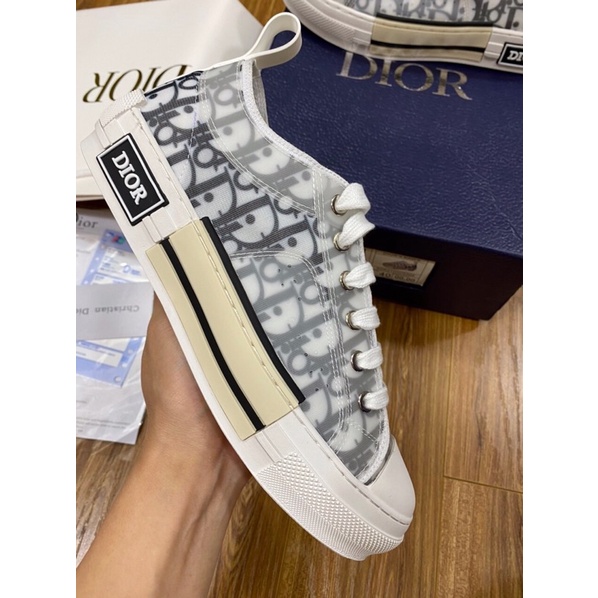 Giày nam nữ sieu cap đì o full như ảnh chụp