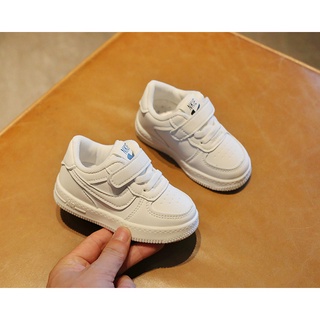 Giày sneaker đế mềm thời trang cho trẻ em