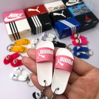 Móc Khóa Hình Chiếc Dép 3d Mini Dễ Thương
