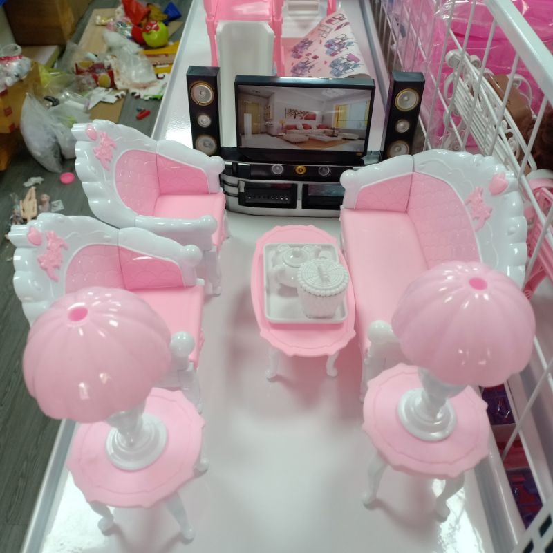 Bộ Bàn Ghế Phòng Khách Anime Dolls 638 NCT Phong Cách Châu Âu Kèm Tivi Loa Đài Đồ Chơi Nội Thất Nhà Búp Bê