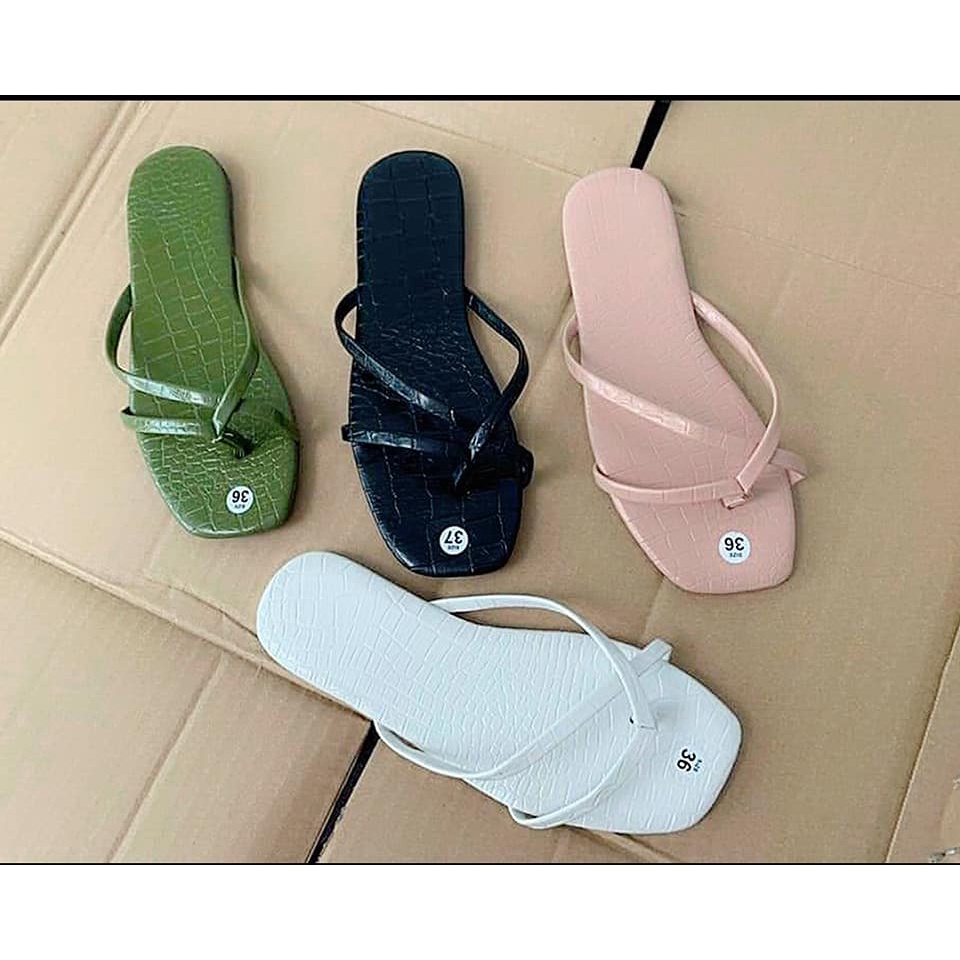 Dép lê nữ xỏ ngón kẹp tông mũi vuông quai mảnh mẫu mới hot trend đi chơi đi mưa tốt