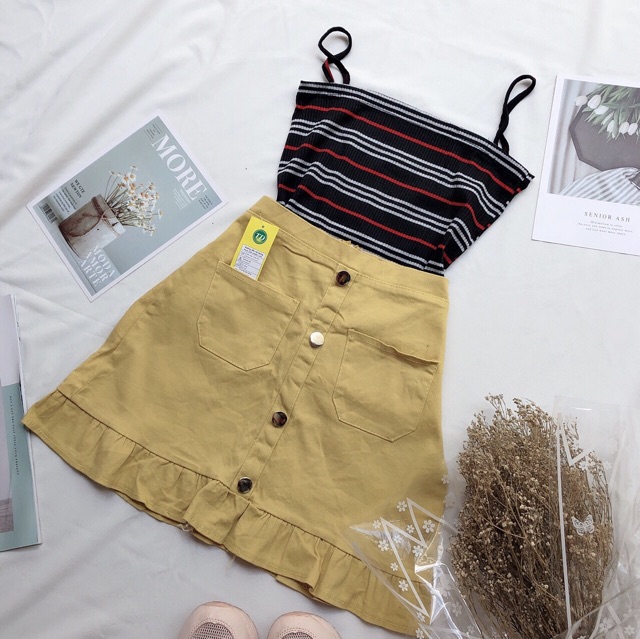 Chân váy kaki đuôi cá phối nút có túi | BigBuy360 - bigbuy360.vn