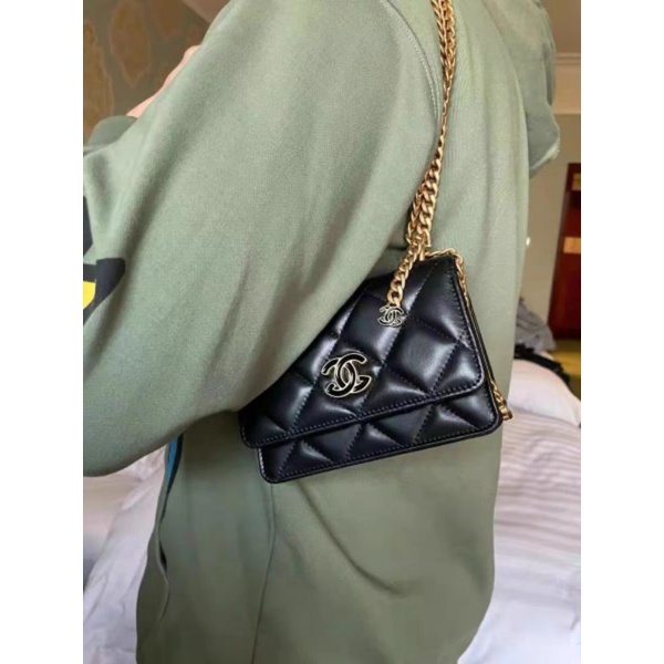 Túi chéo nữ C.N  woc logo sz mini 15cm xinh dã man fullbox vip nam châm