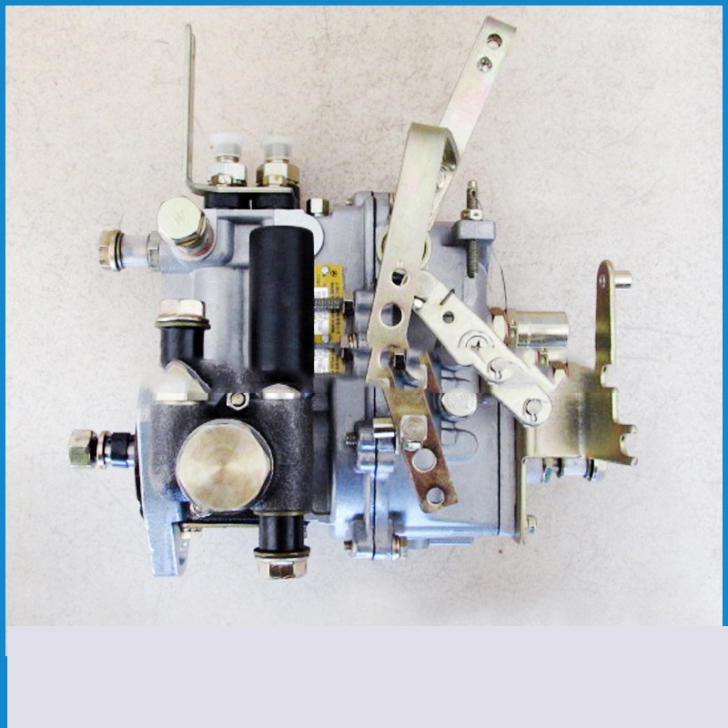 bơm cao áp trên động cơ QC2105, KD2105 cho máy xúc lật trung quốc động cơ 2 máy