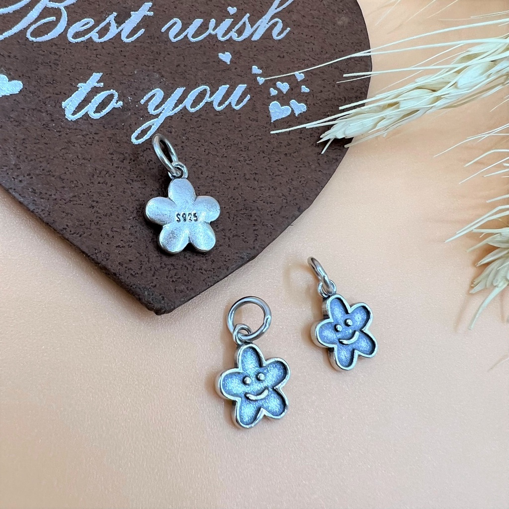 Charm móc treo bông hoa cười 5 cánh - Charm Bạc 925 - Mã CA771