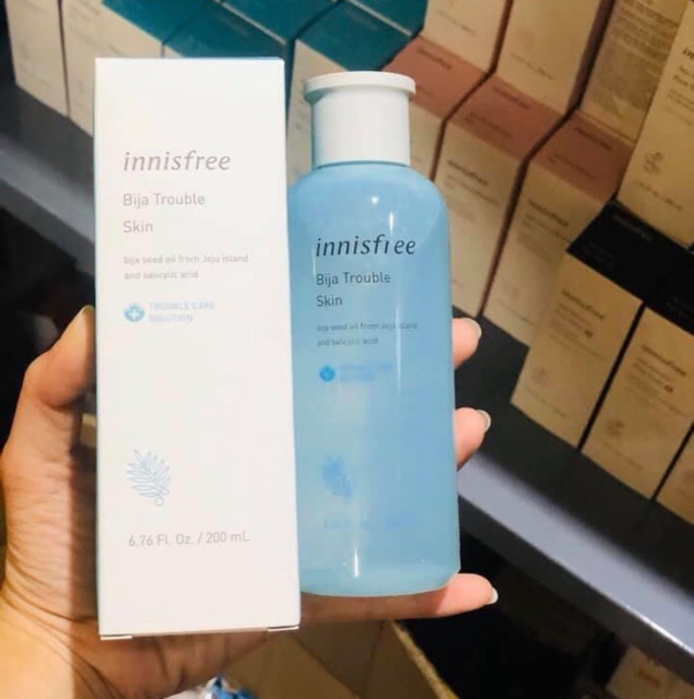 Nước hoa hồng FREESHIP Nước cân bằng Innisfree Bija Trouble Skin Innisfree Bija Trouble Skin 200ml dành cho da mụn