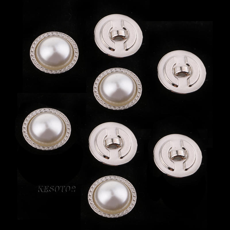 Set 2 / 8 Nút Tròn Bằng Nhựa Màu Vàng Chuyên Dụng Cho May Vá Thủ Công