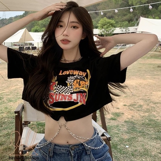 Áo Thun Ngắn Tay Dáng Rộng Hở Bụng Phối Dây Xích Cá Tính Dành Cho Nữ