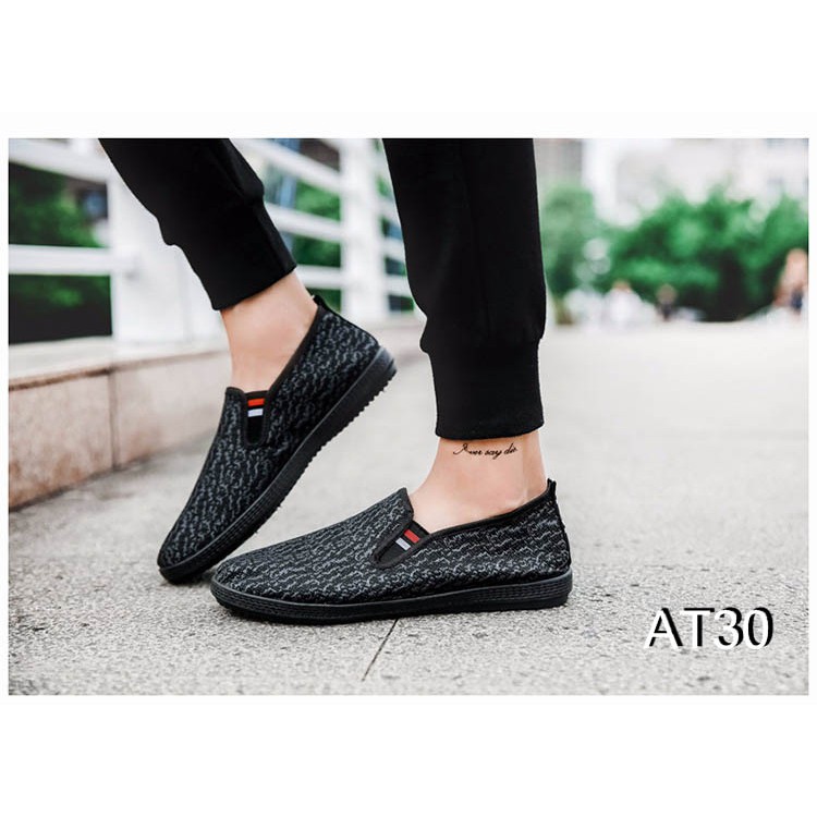 Giày Sneaker Nam Cá Tính Màu Đen Phong Cách - AT30