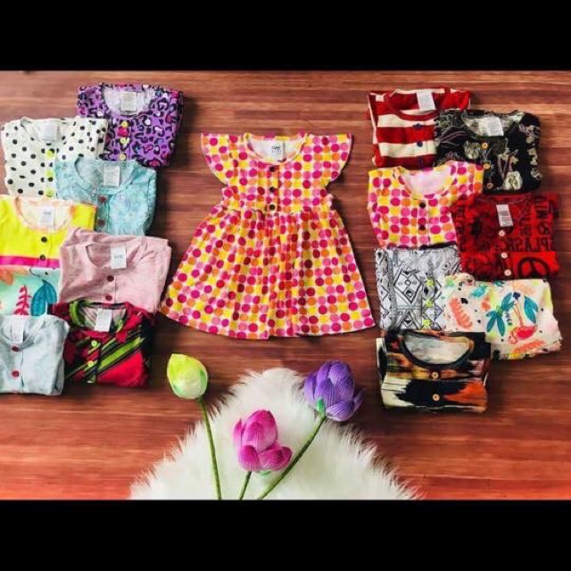 Đầm + đồ bộ+ jum + áo đồng giá 30k ❌áp dụng cho khách lẻ like và chia sẻ livetruym 💕 ✅Ship toàn quốc từ 4sp 📌Vui