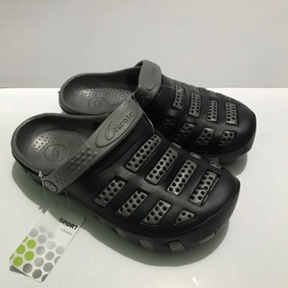 Dép bít đầu Nam