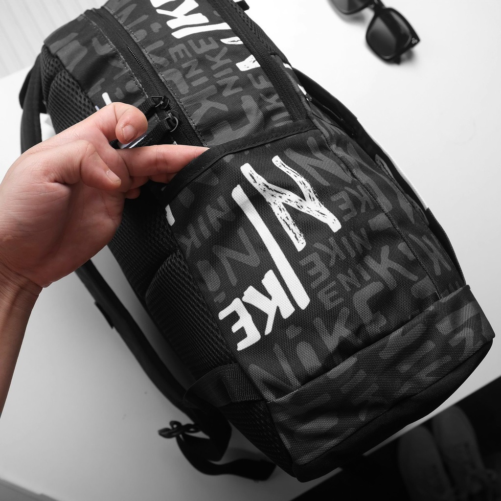 Balo thể thao unisex nhiều ngăn, đựng vừa laptop,chất liệu Polyester chống thấm