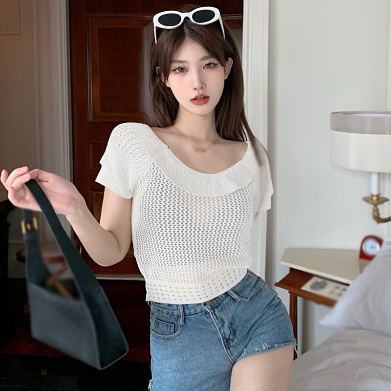 Áo Thun Tay Ngắn Cổ Tròn Thiết Kế Đục Lỗ Thời Trang Ngọt Ngào Cho Nữ