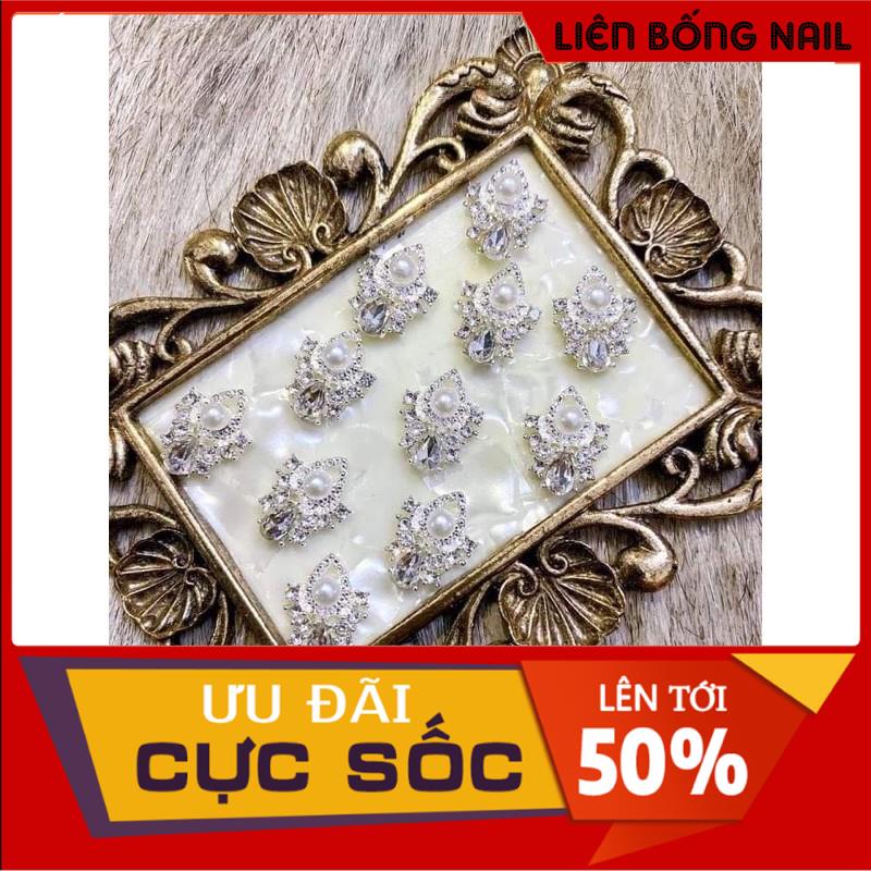 Charm nail mẫu mới