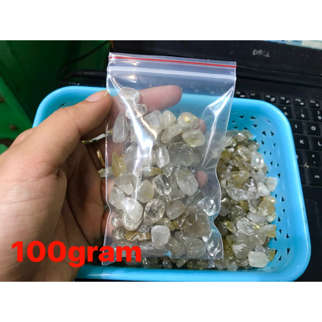 Đá vụn thach anh tóc vàng (100gram)