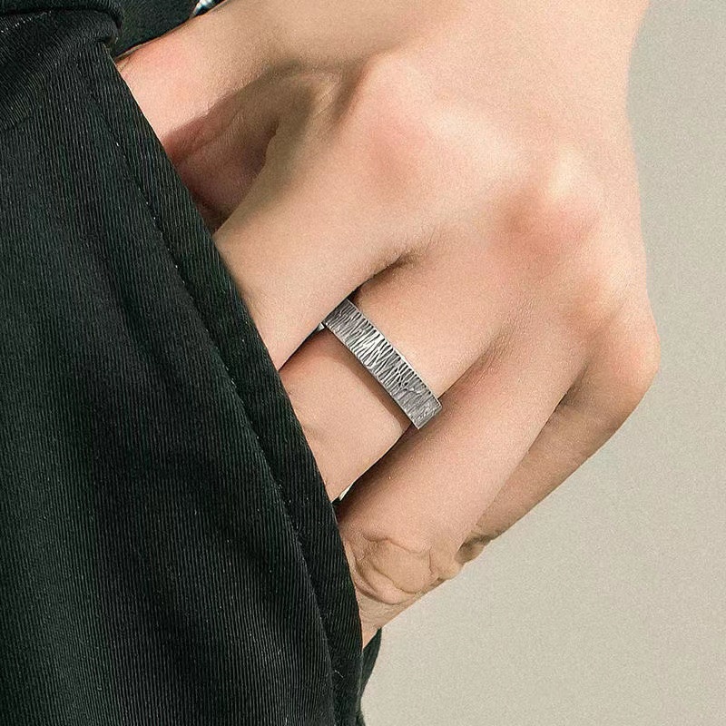 Nhẫn đeo tay nam nữ Unisex chất liệu titan có thể điều chỉnh kích thước PK26