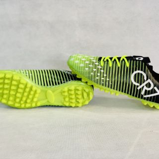 GIÀY ĐÁ BÓNG TRẺ EM CR7
