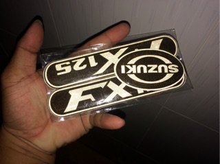 Tem nổi Suzuki Fx125