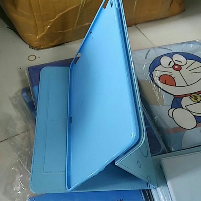Bao da iPad Air, Air2, Pro9.7, iPad2017, iPad2018 Doraemon, Kitty khay dẻo
