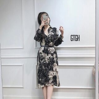 Váy sơ mi loang